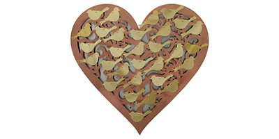 Filigree heart with bird plaques